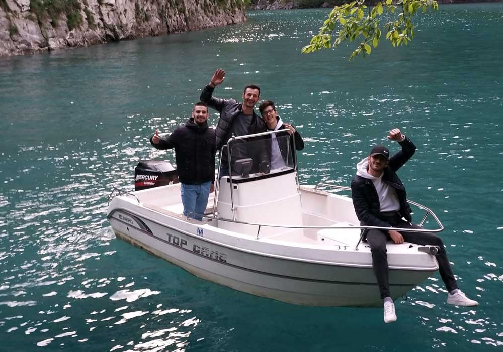 speedboat to komani lake