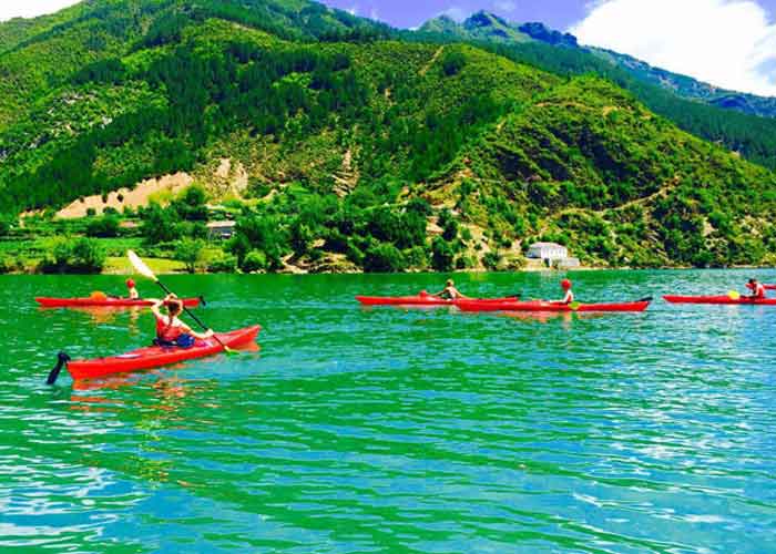 Kayak Tour in Komani Lake