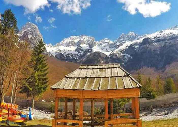 tour in valbona valley